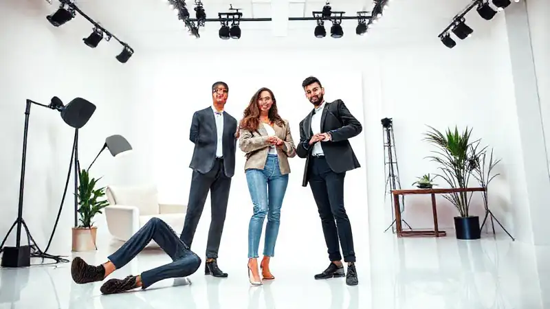 Un influencer luce una marca lujosa