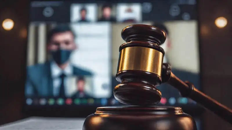 Reunión legal digital, seriedad profesional